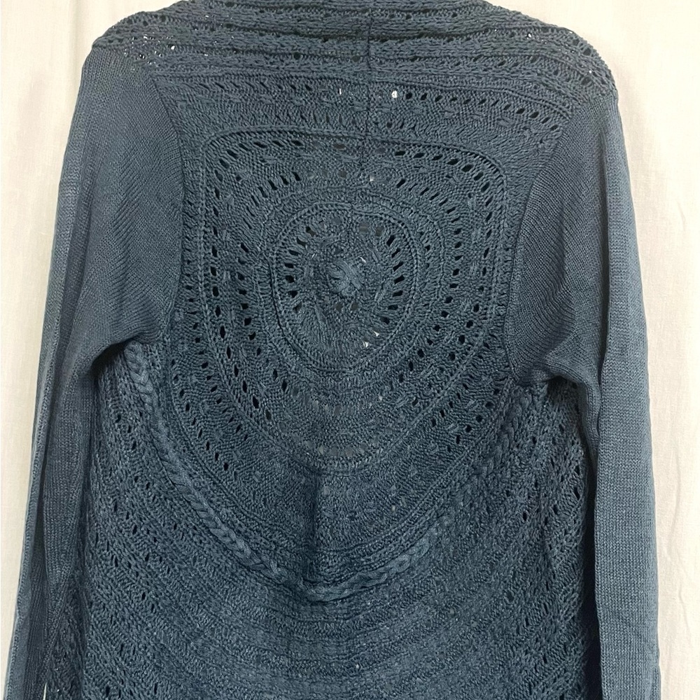 Open Front Fringe Cardigan With Pattern Back - Picture 8 of 8